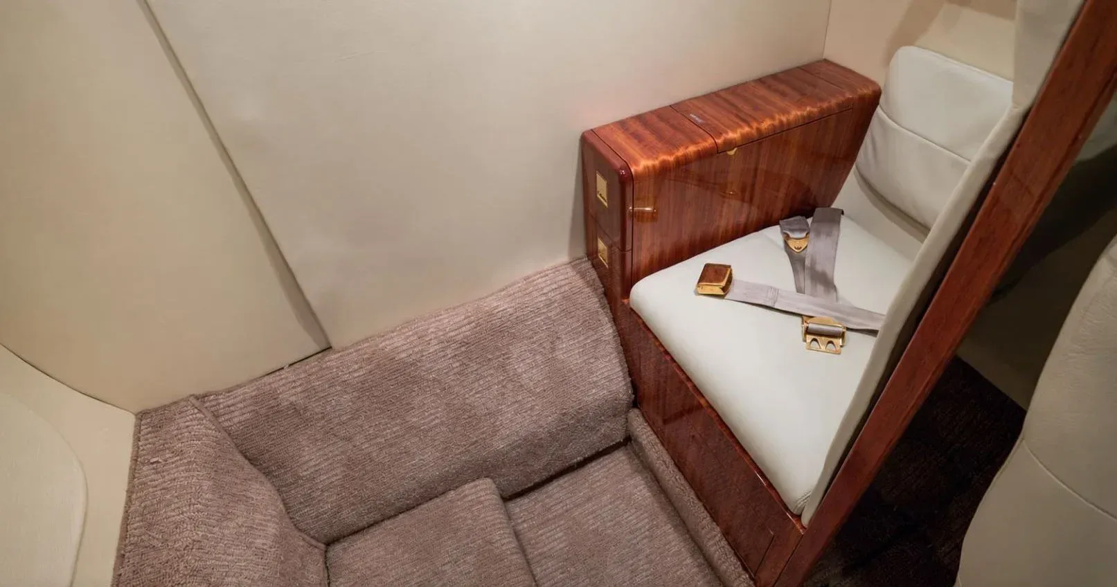 Cabin interior of a 1997 Cessna Citation Jet 525.