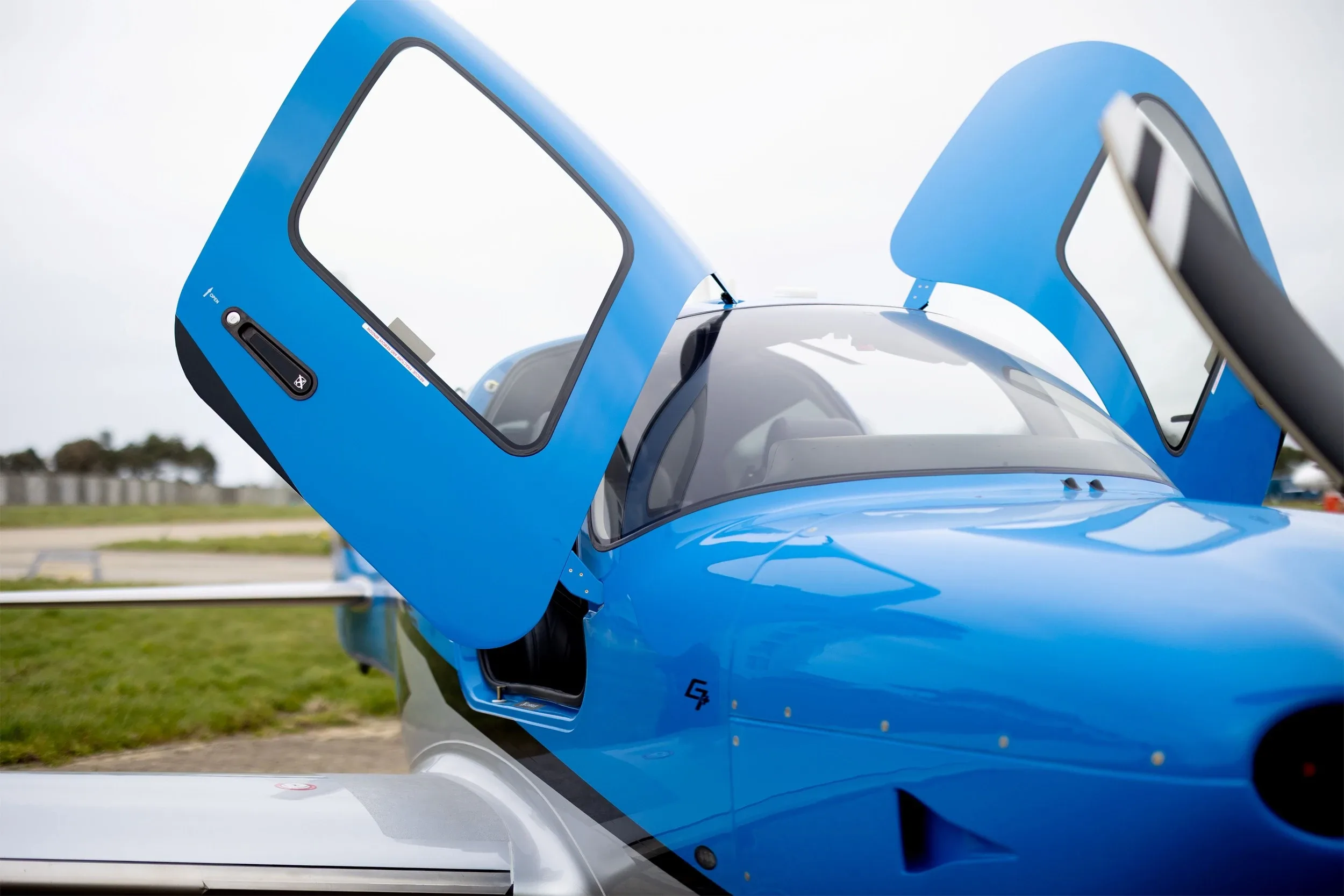 Marketing image of a 2025 Cirrus SR22T G7+.