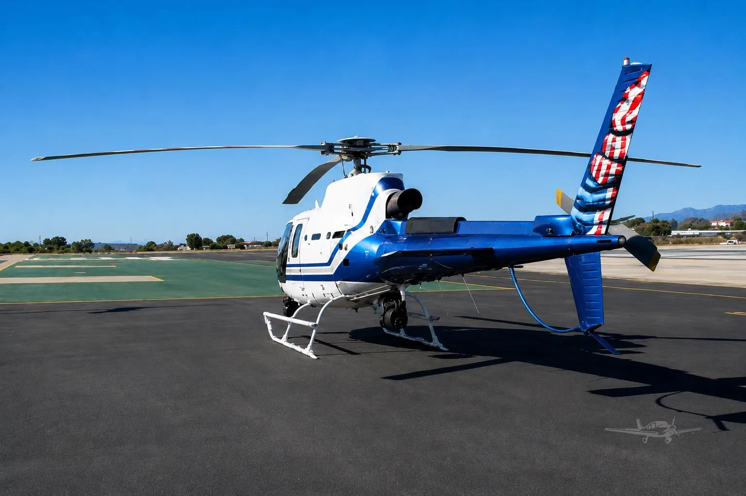 Exterior view of a 2014 AIRBUS H125, N910LS.