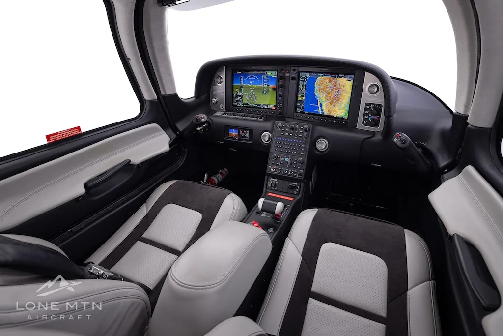 Cabin interior of a 2022 Cirrus SR22T G6 GTS.
