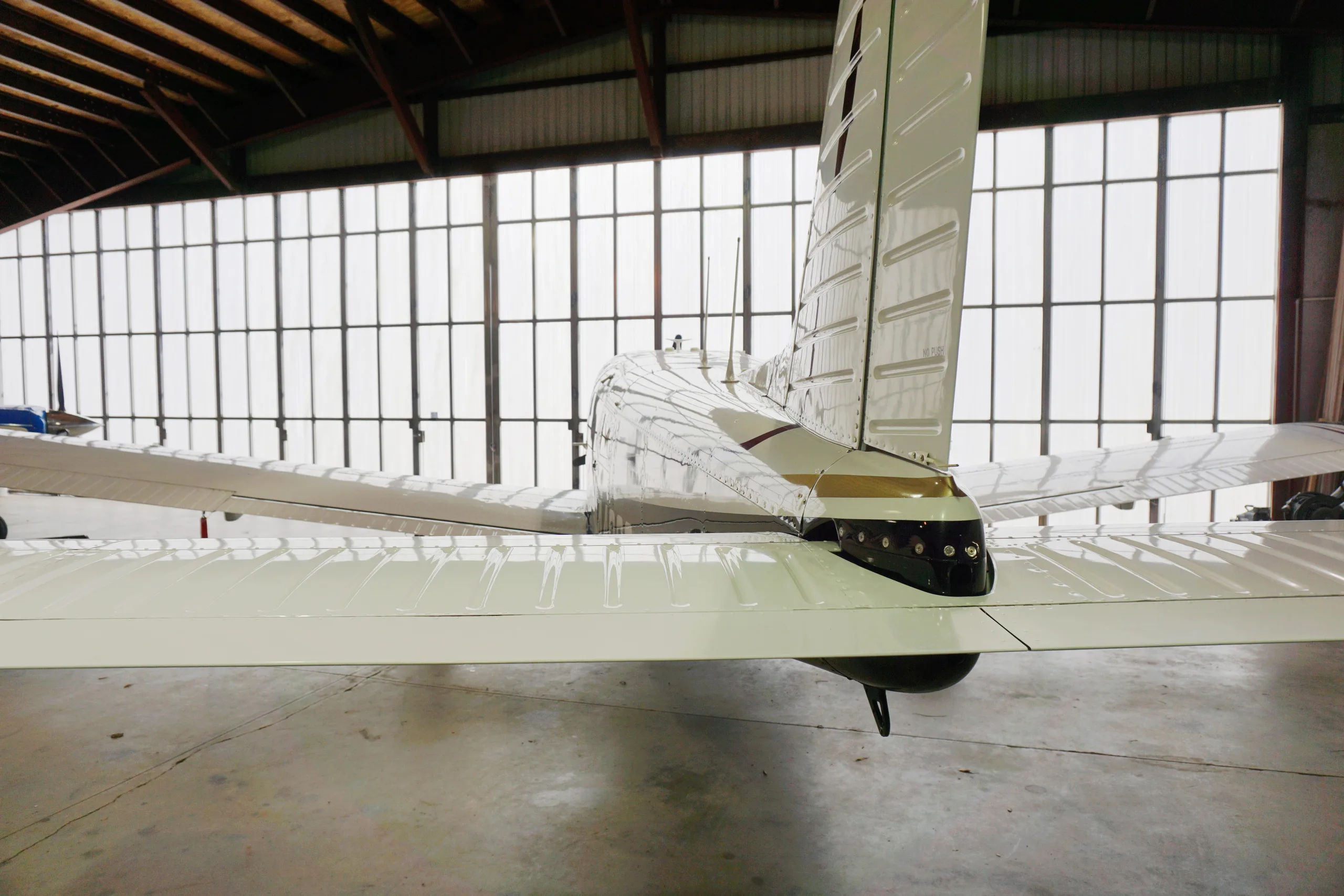 Exterior view of a 1977 Piper PA-32R-300 Lance.