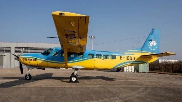 Exterior view of a 2015 Cessna Grand Caravan EX.