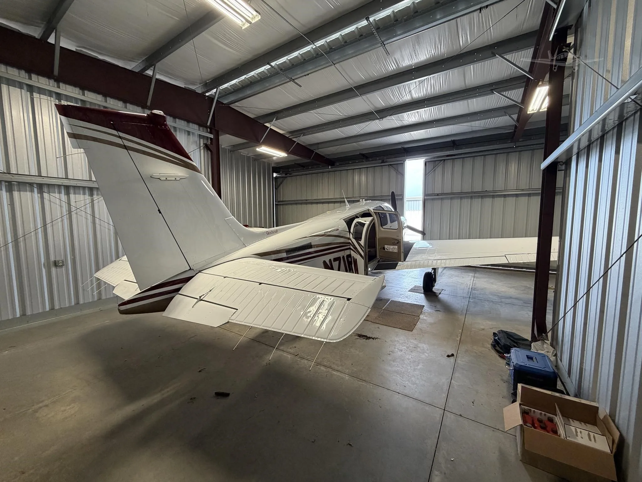 Exterior view of a 2016 BEECHCRAFT G36 BONANZA, N71RW.