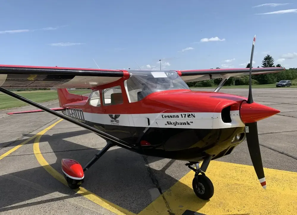 Exterior view of a 1977 Cessna 172N.