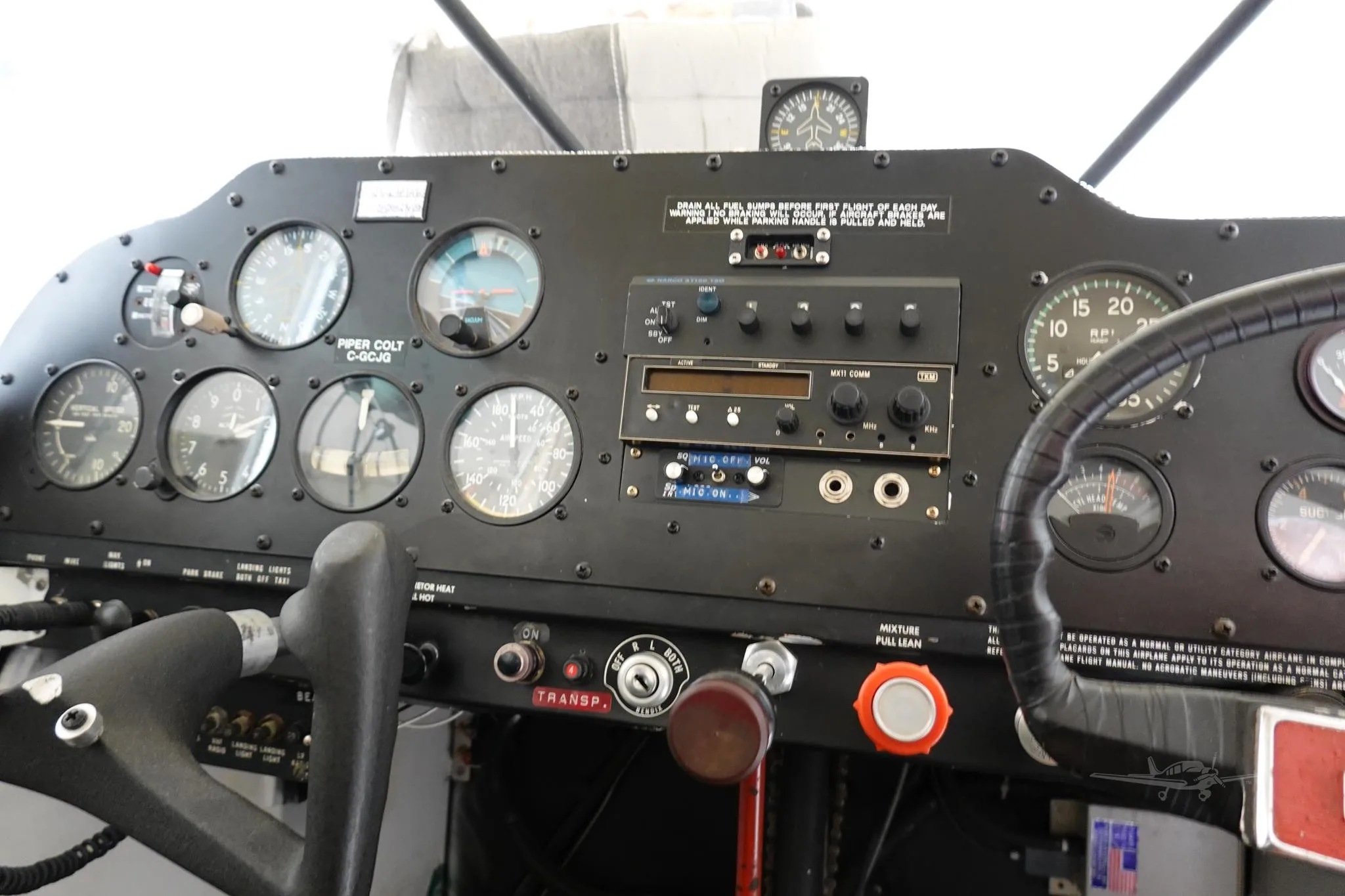 Cockpit and instrument panel of a 1963 PIPER COLT.
