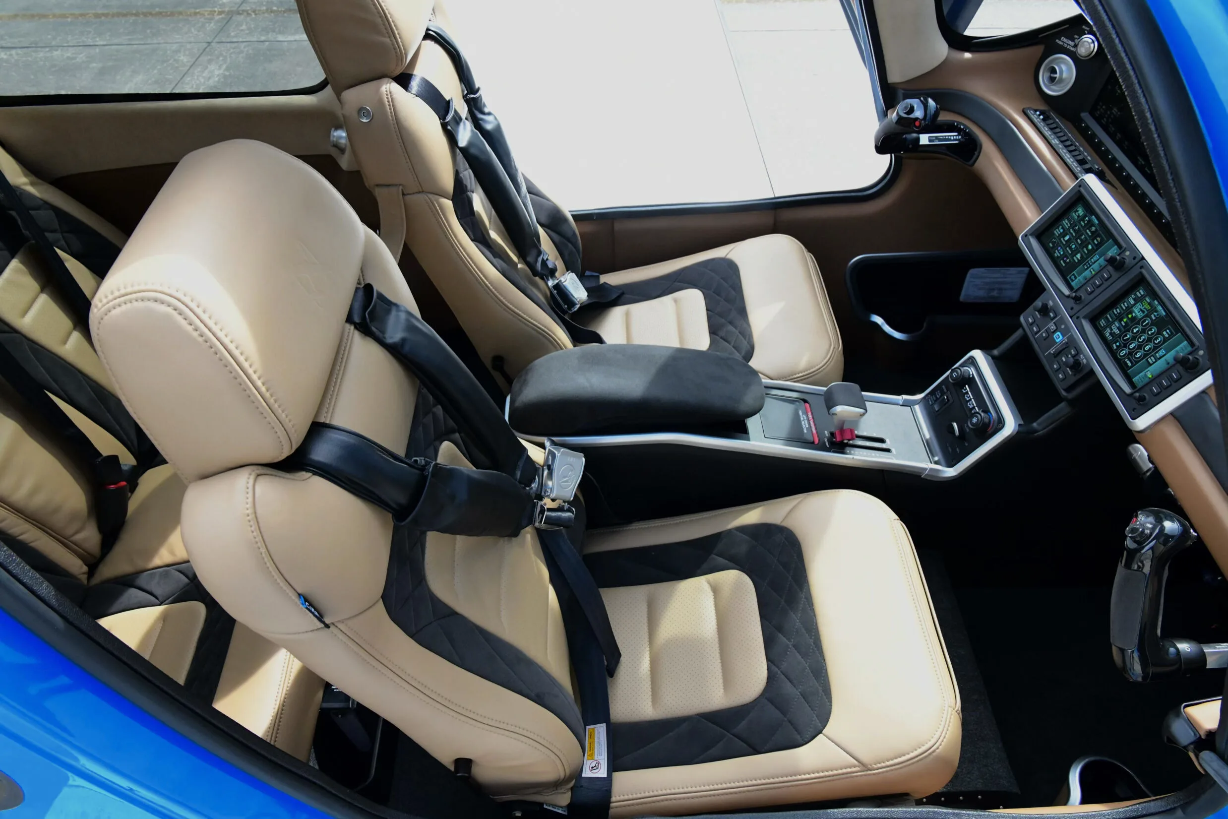 Cabin interior of a 2025 Cirrus SR22-G7 Turbo.