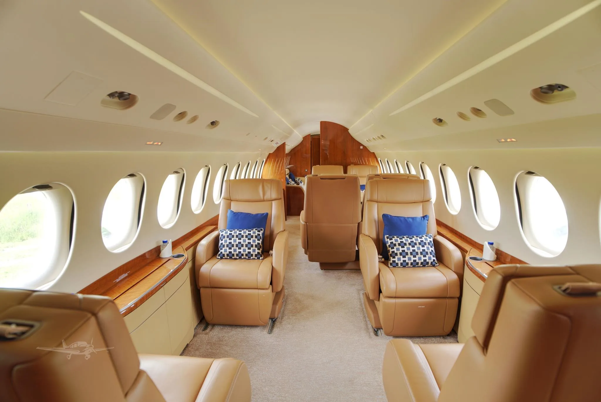 Cabin interior of a 2020 DASSAULT FALCON 7X.