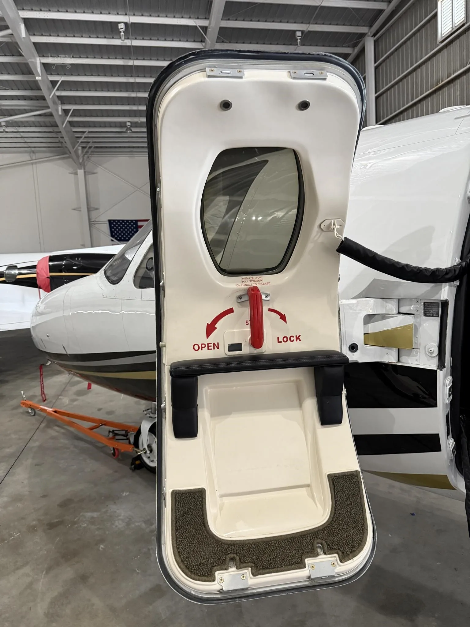 Cabin interior of a 1986 CESSNA CITATION SII.