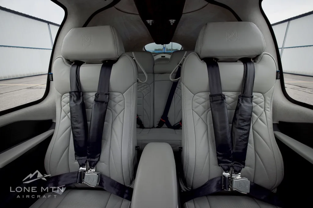 Cabin interior of a 2024 Cirrus SR22T G7 GTS.