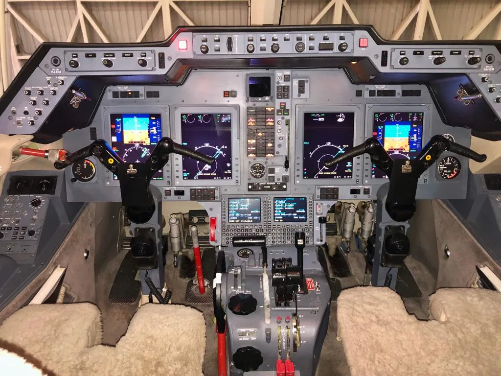 Cockpit and instrument panel of a 2010 Hawker 900xp.