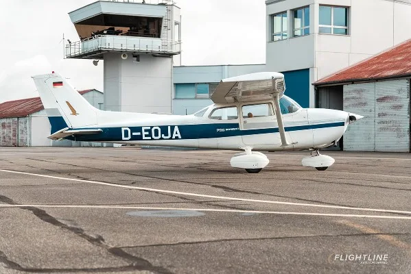Exterior view of a 1977 Cessna 172N, D-EOJA.