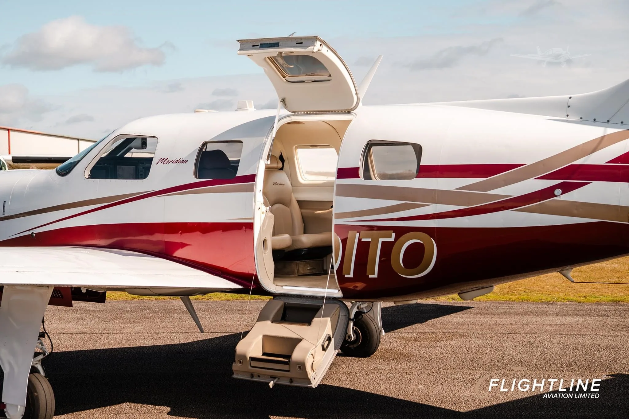 Exterior view of a 2006 PIPER MERIDIAN, 2-DITO.