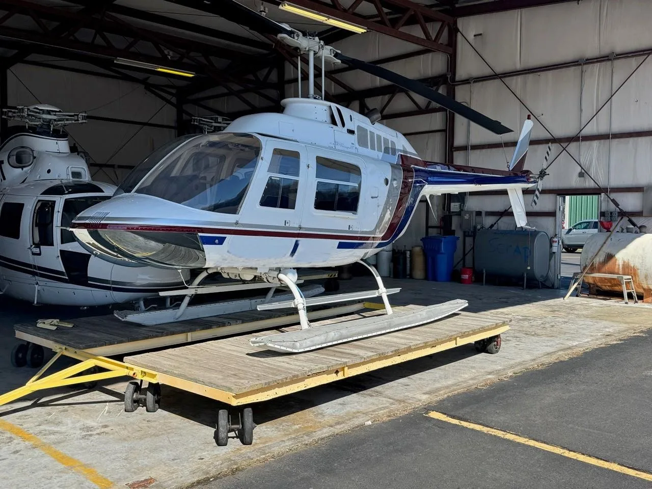 Exterior view of a BELL 206B III.