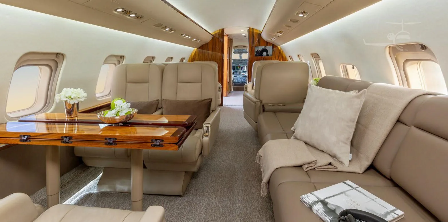 2000 Bombardier Challenger 604