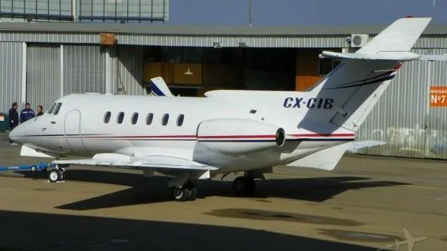 Exterior view of a 1979 HAWKER 700A, CX-CIB.