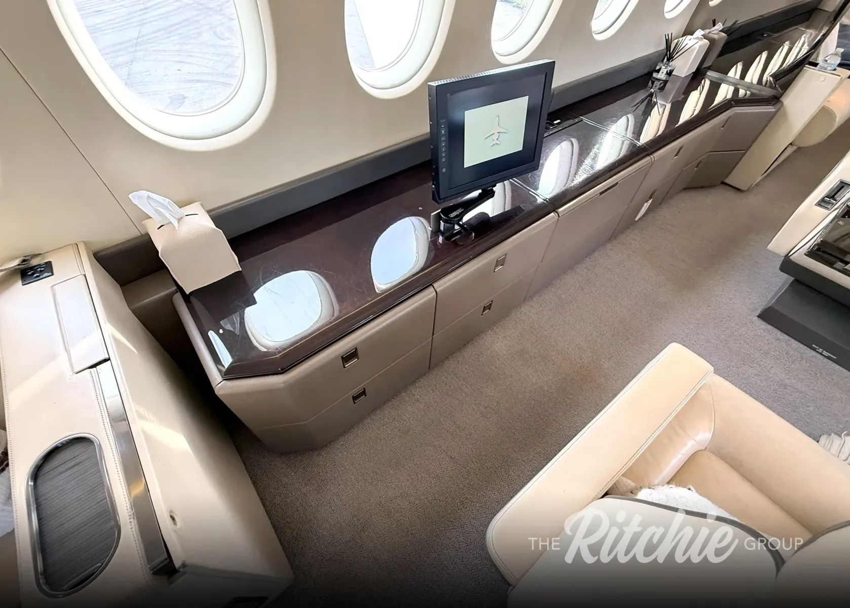 Cabin interior of a 1993 Dassault Falcon 900B.