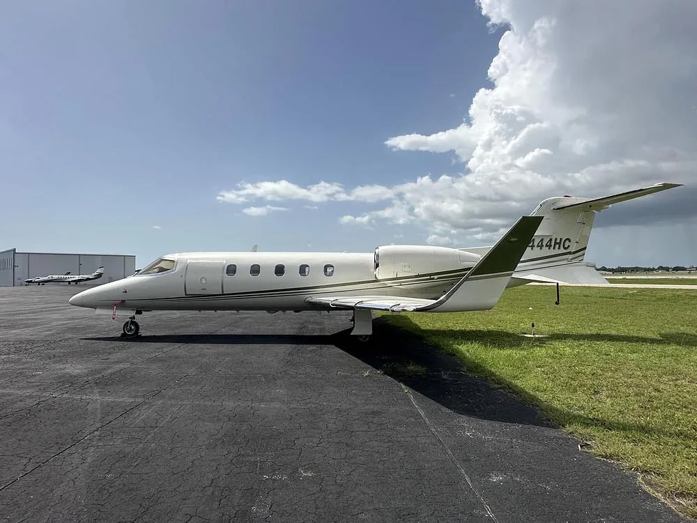 Exterior view of a 1992 Learjet 31A, N444HC.