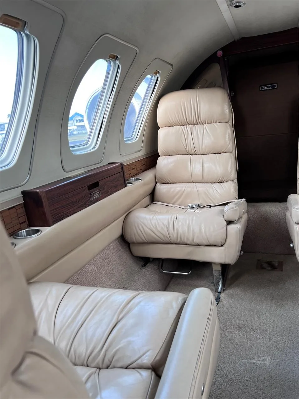 Cabin interior of a 1980 CESSNA CITATION ISP.