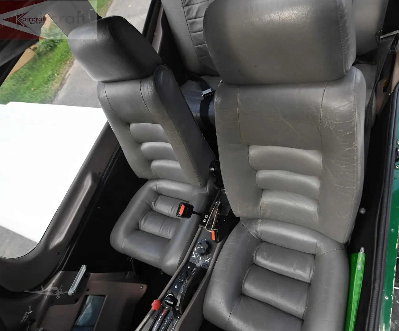 Cabin interior of a 1986 SOCATA TB-20 TRINIDAD.