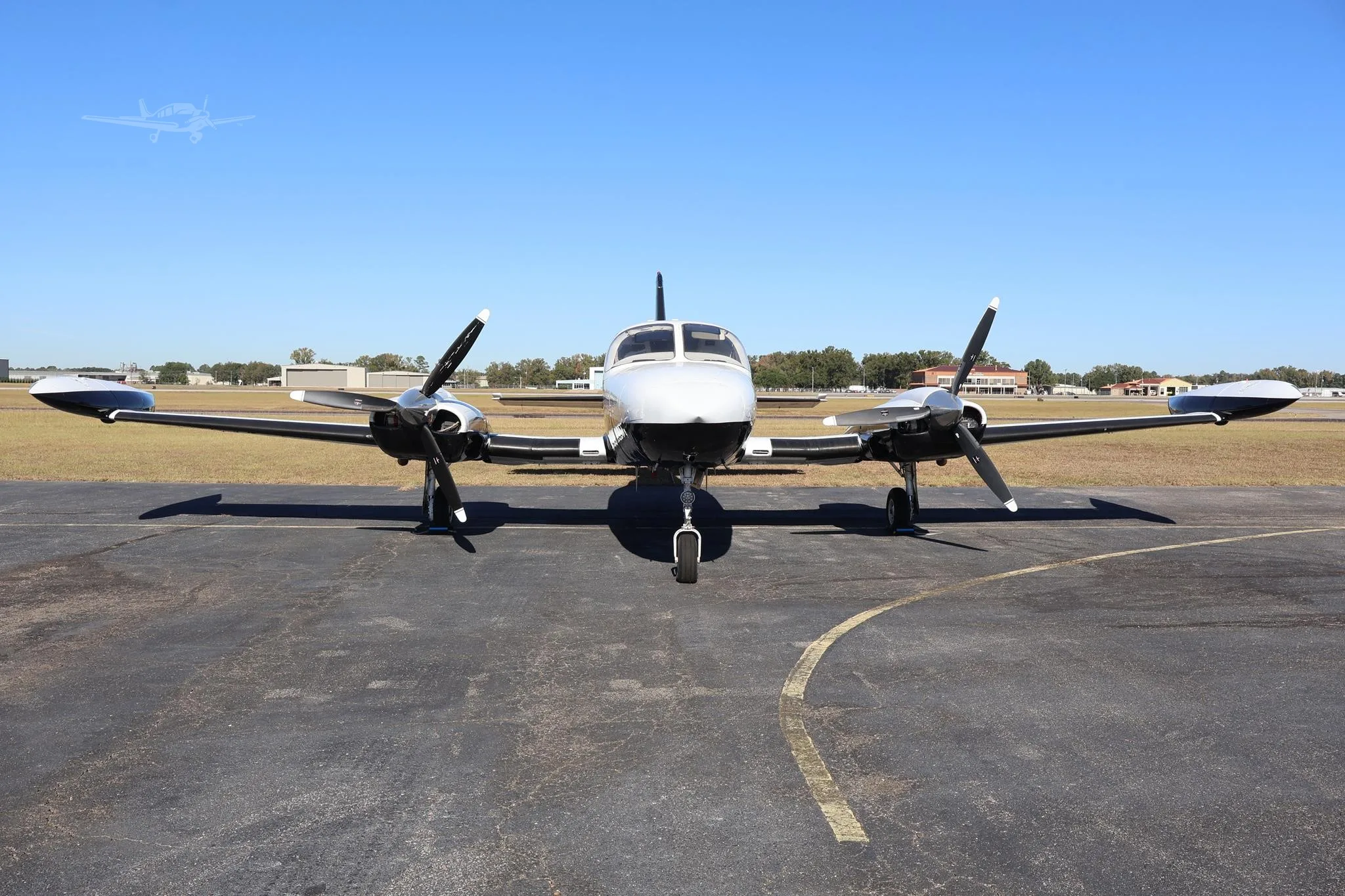 Exterior view of a 1973 CESSNA 421B, N77EP.