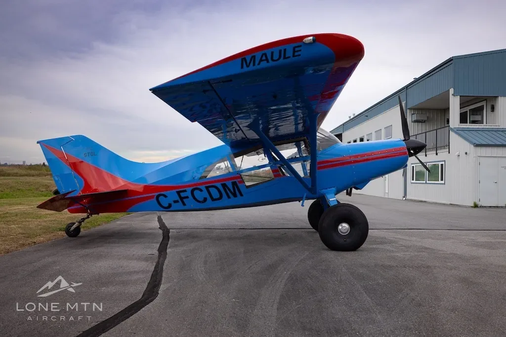 Cockpit and instrument panel of a 1999 Maule.