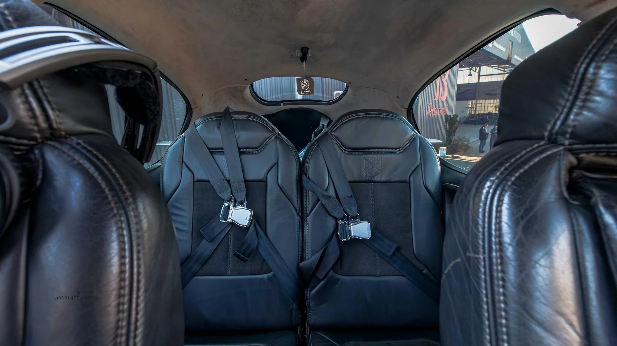 Cabin interior of a 2010 CIRRUS SR22-G3.