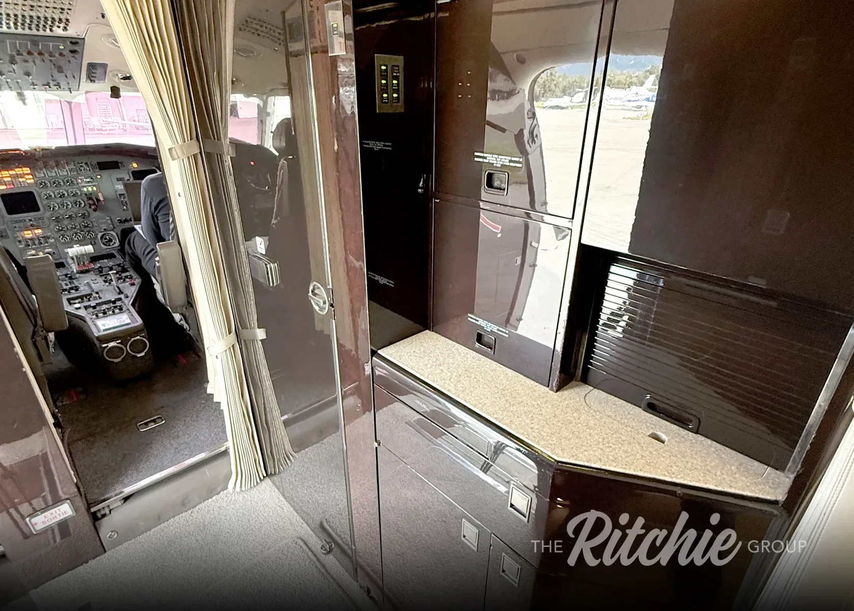 Cabin interior of a 1993 Dassault Falcon 900B.