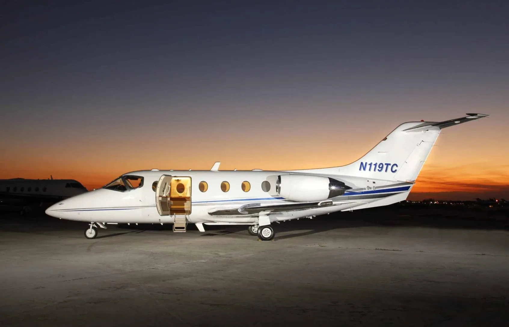 Exterior view of a 2000 Hawker Beechjet 400A.