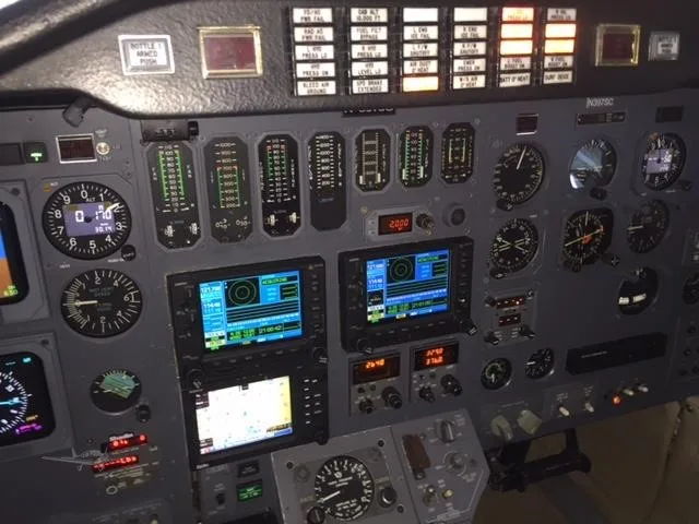 Avionics suite of a 1972 CESSNA CITATION 500.