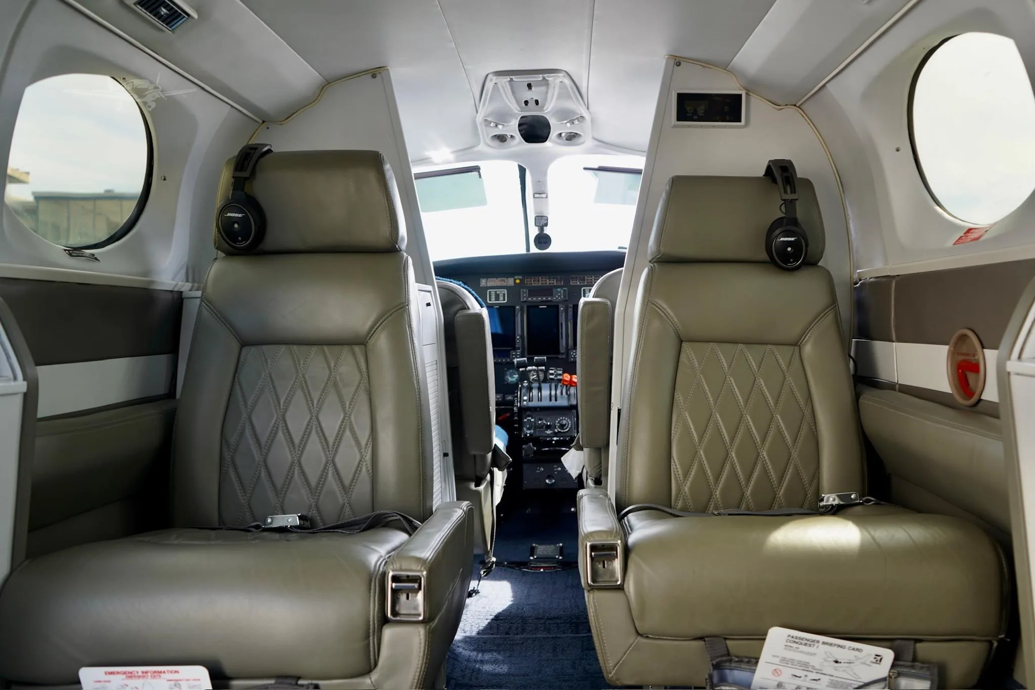 Cabin interior of a 1984 CESSNA CONQUEST I.