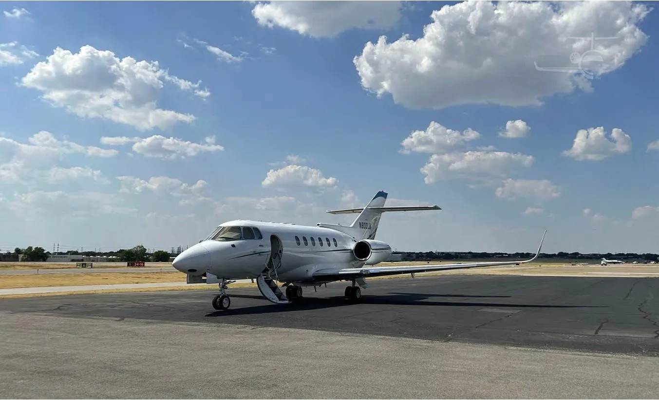 N800JM - 1989 HAWKER 800A