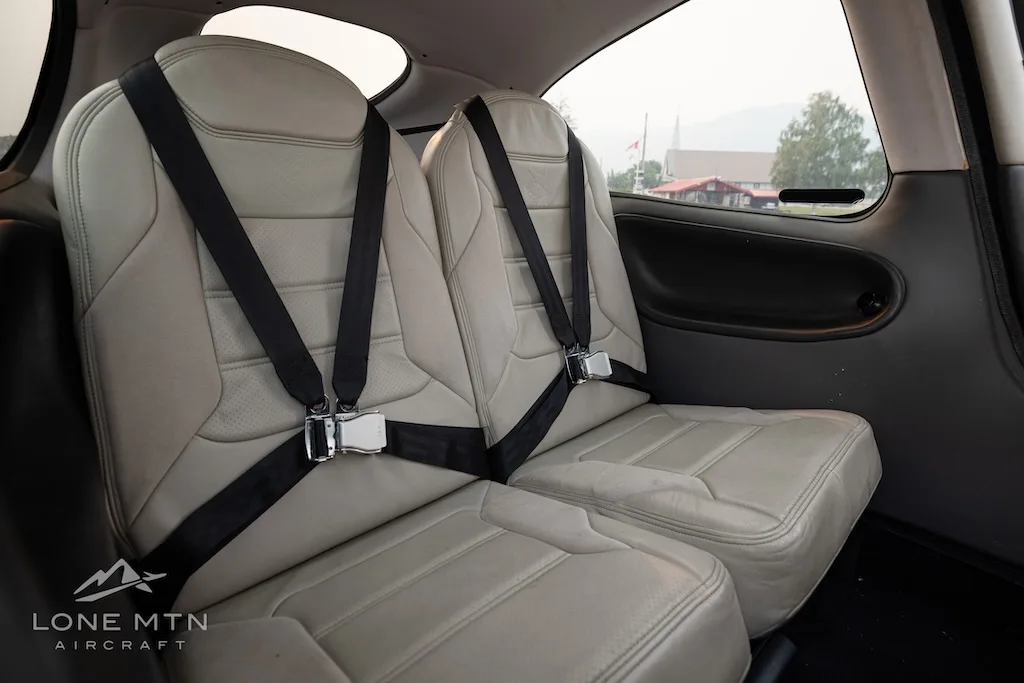 Cabin interior of a 2008 Cirrus SR22 G3 GTS Turbo.