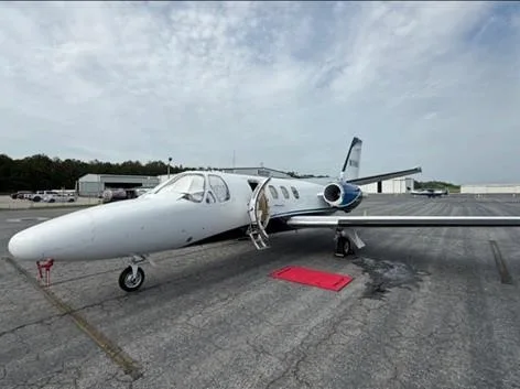 Exterior view of a 1977 CESSNA CITATION ISP, N16NL.