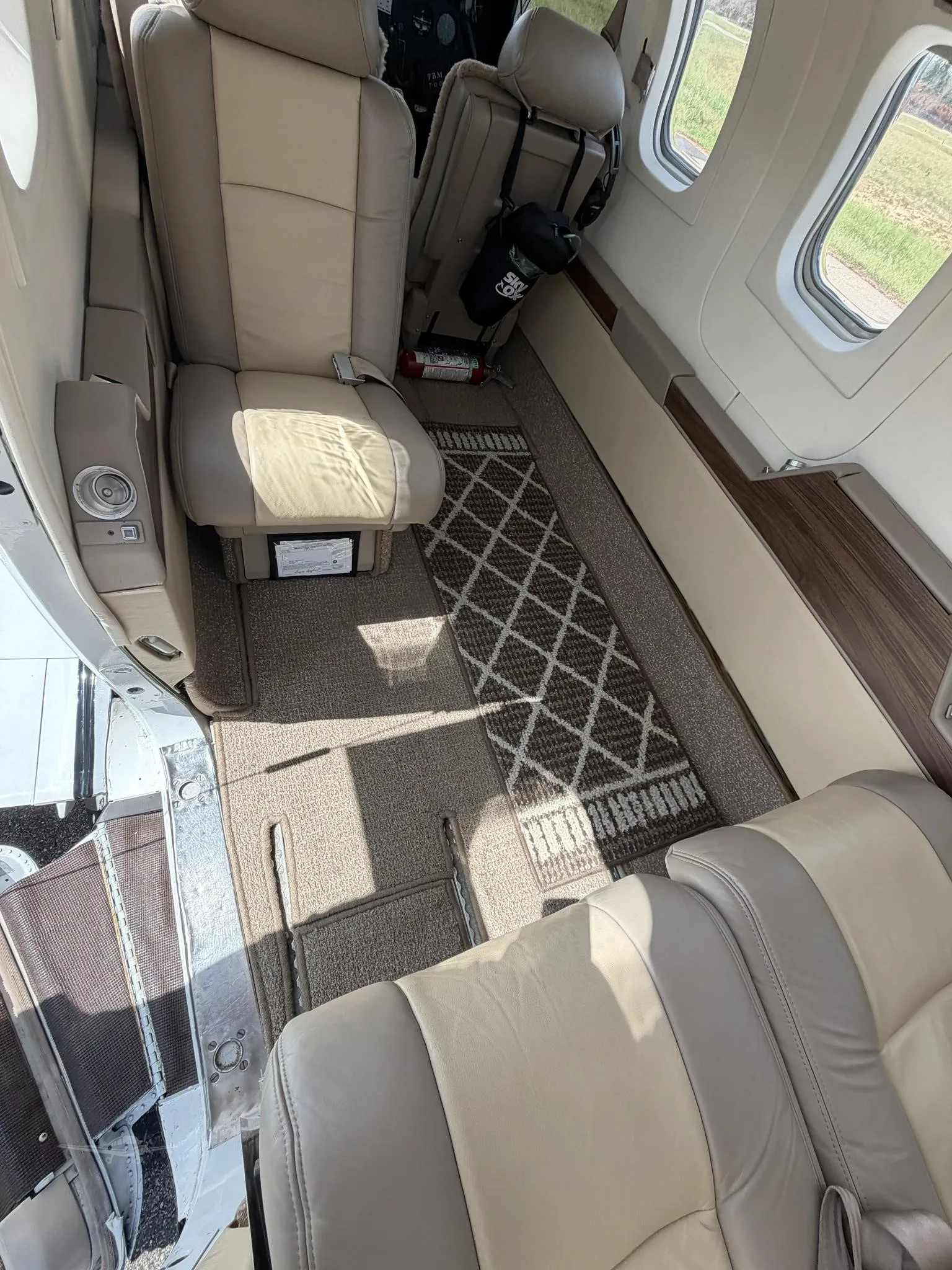 Cabin interior of a 1991 DAHER TBM 700.