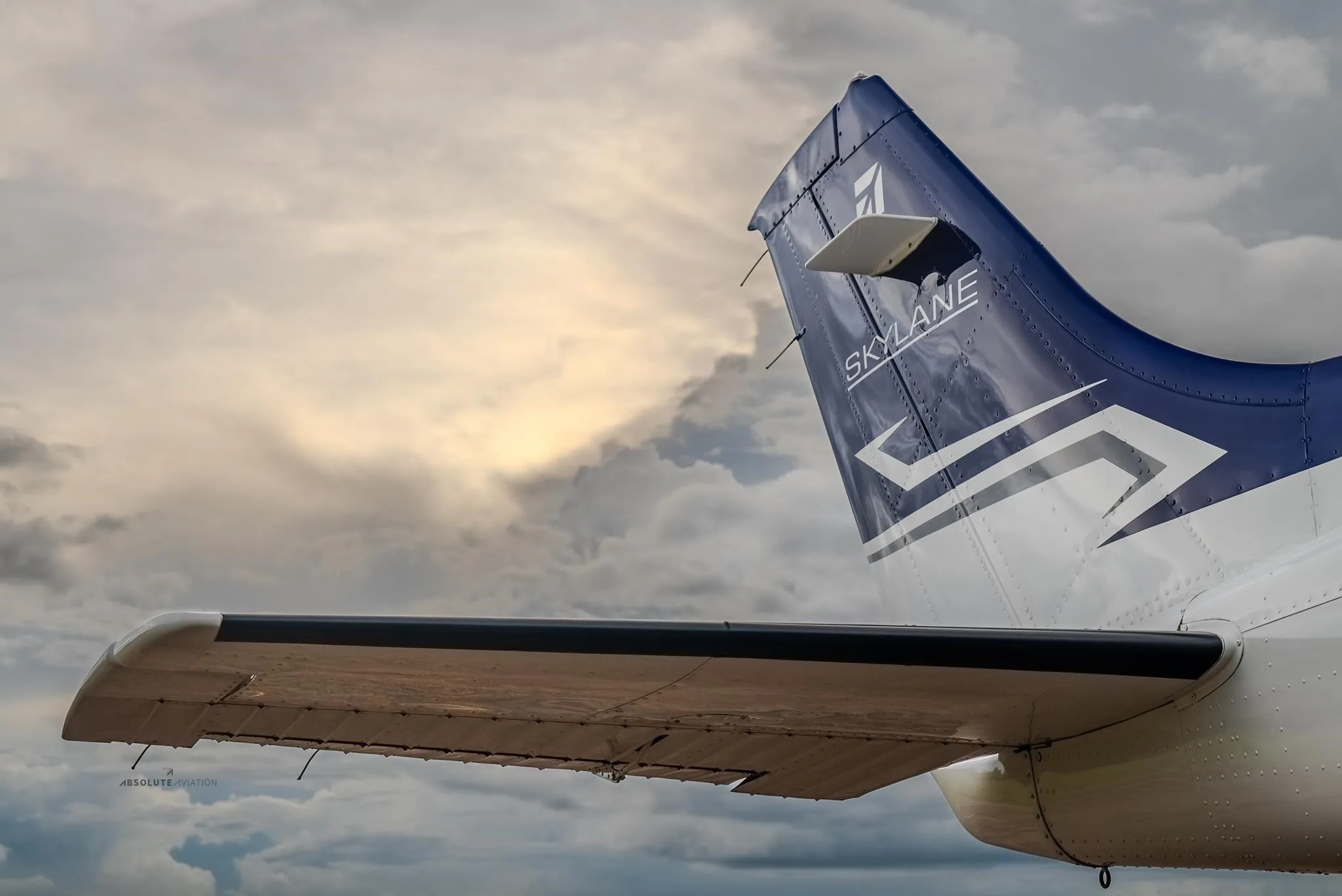 Marketing image of a 2018 CESSNA 182T SKYLANE.