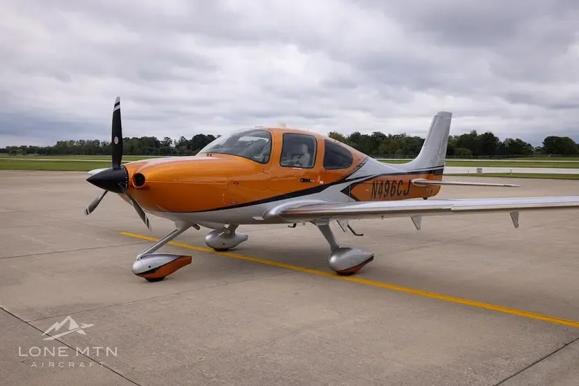 Exterior view of a 2025 Cirrus SR22T.