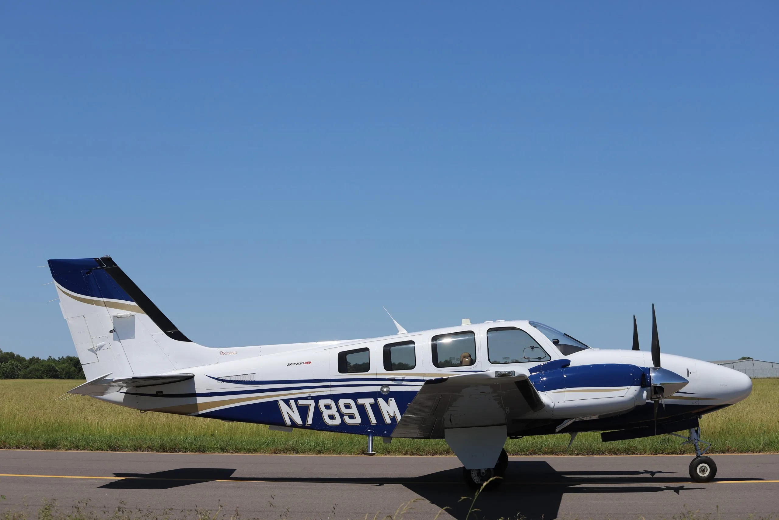 Cabin interior of a 2013 Beechcraft G58 BARON.