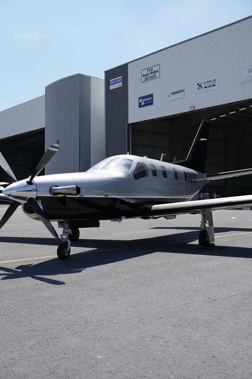 Exterior view of a 2008 DAHER TBM 850, N301FJ.