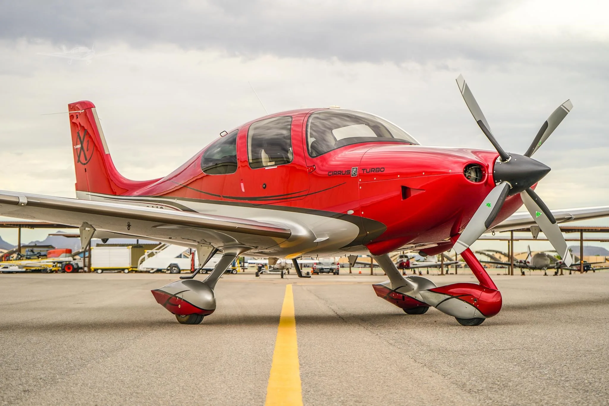 Exterior view of a 2009 CIRRUS SR22-G3 TURBO, N26VS.