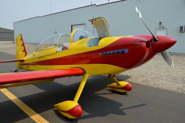 Exterior view of a 2003 Vans Aircraft, N288K.