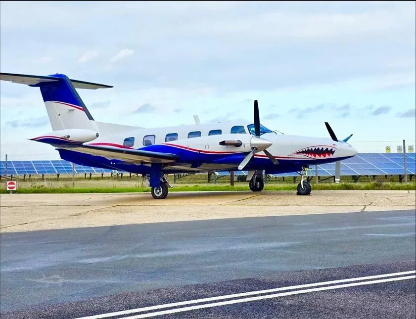 Exterior view of a 1984 PIPER CHEYENNE IIIA, N425RR.