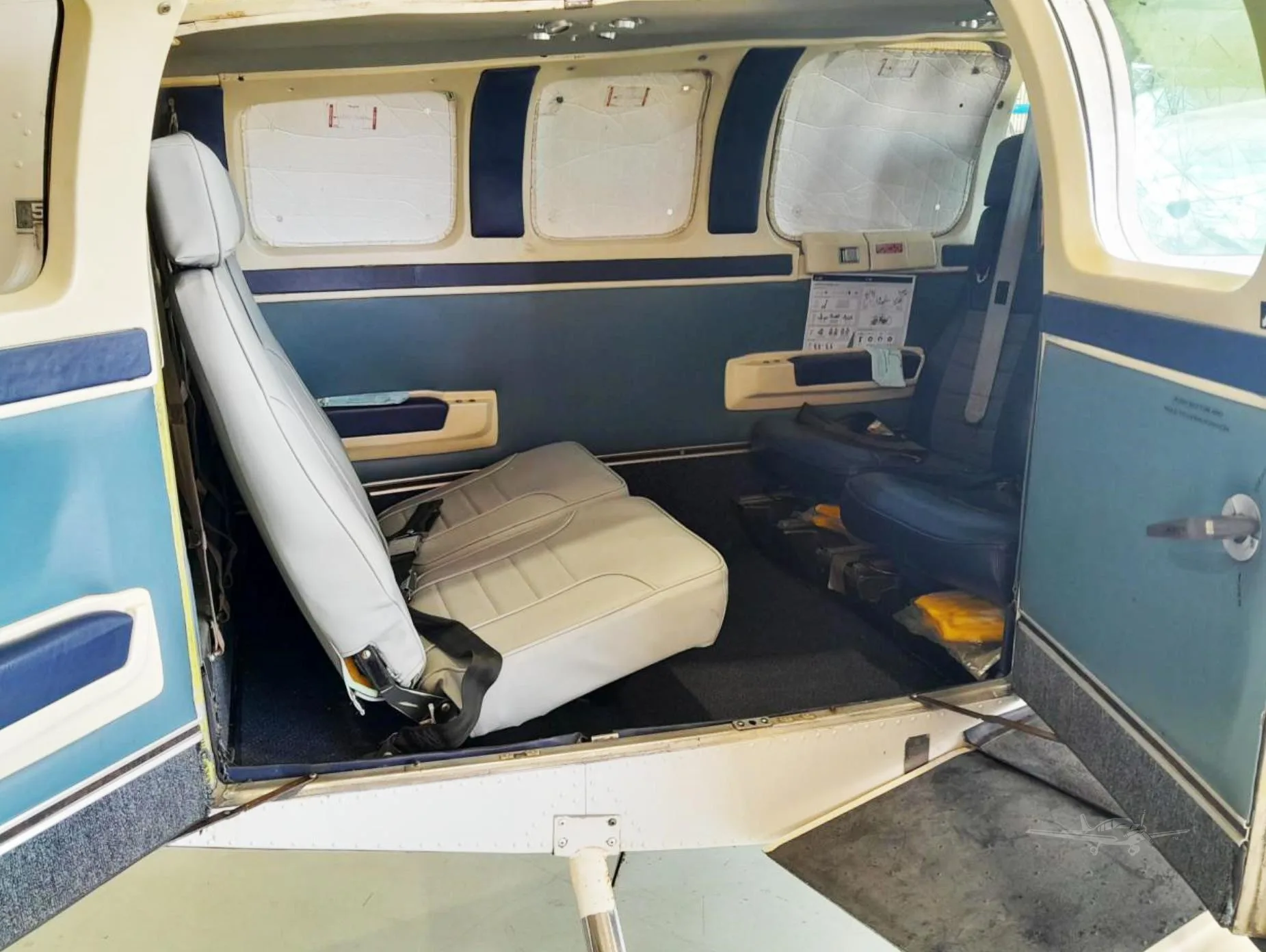 Cabin interior of a 1981 BEECHCRAFT 58 BARON.