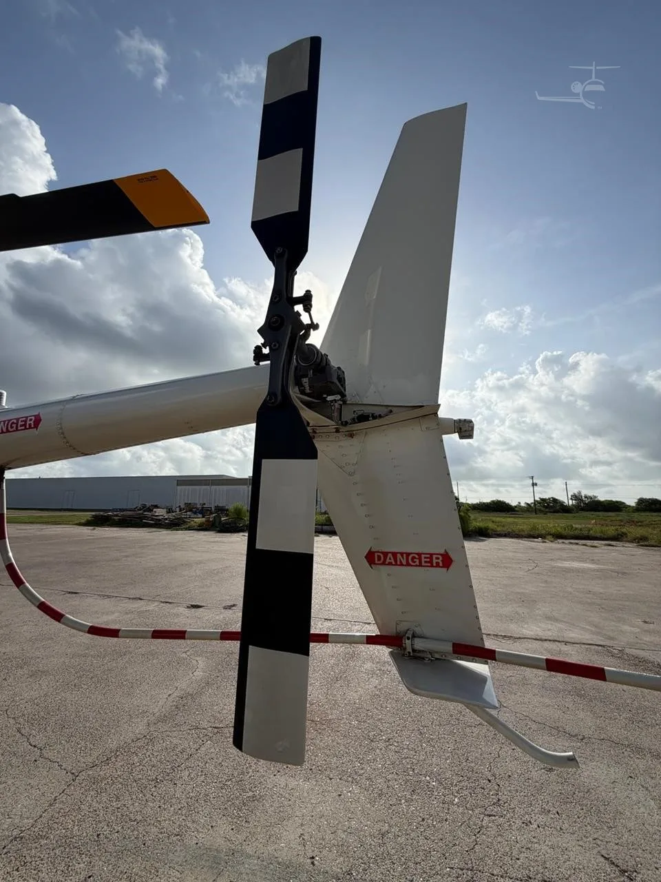 NA - 2012 Robinson R66