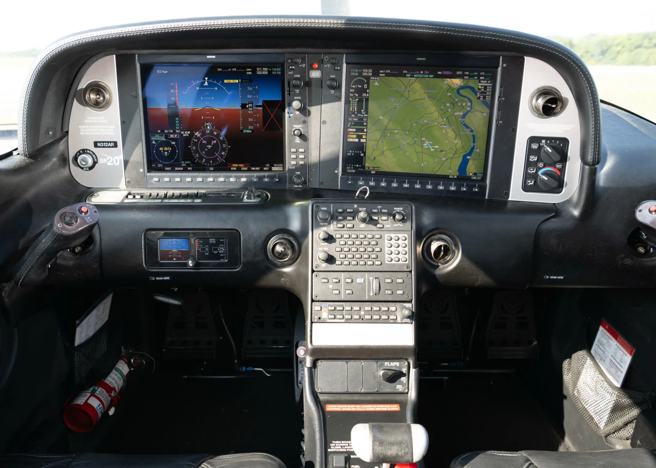 Cockpit and instrument panel of a 2015 Cirrus SR20-G3.