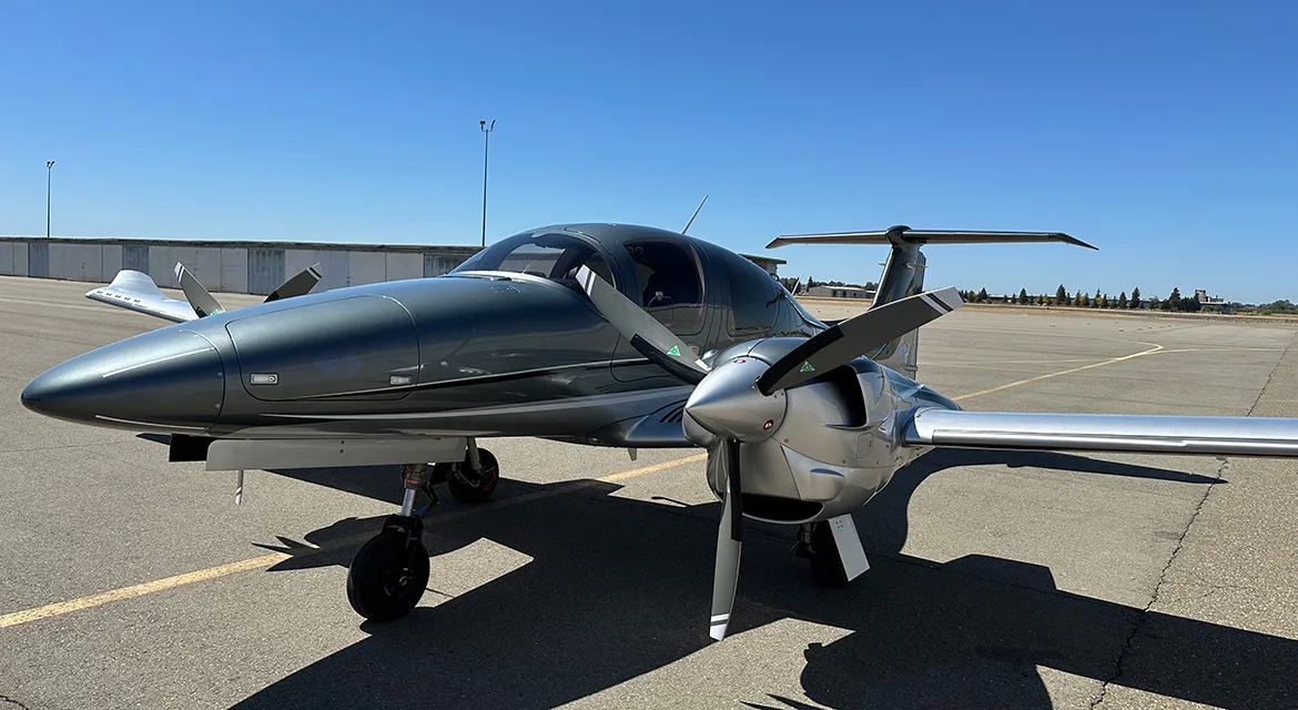Exterior view of a 2024 Diamond DA62, N769LA.