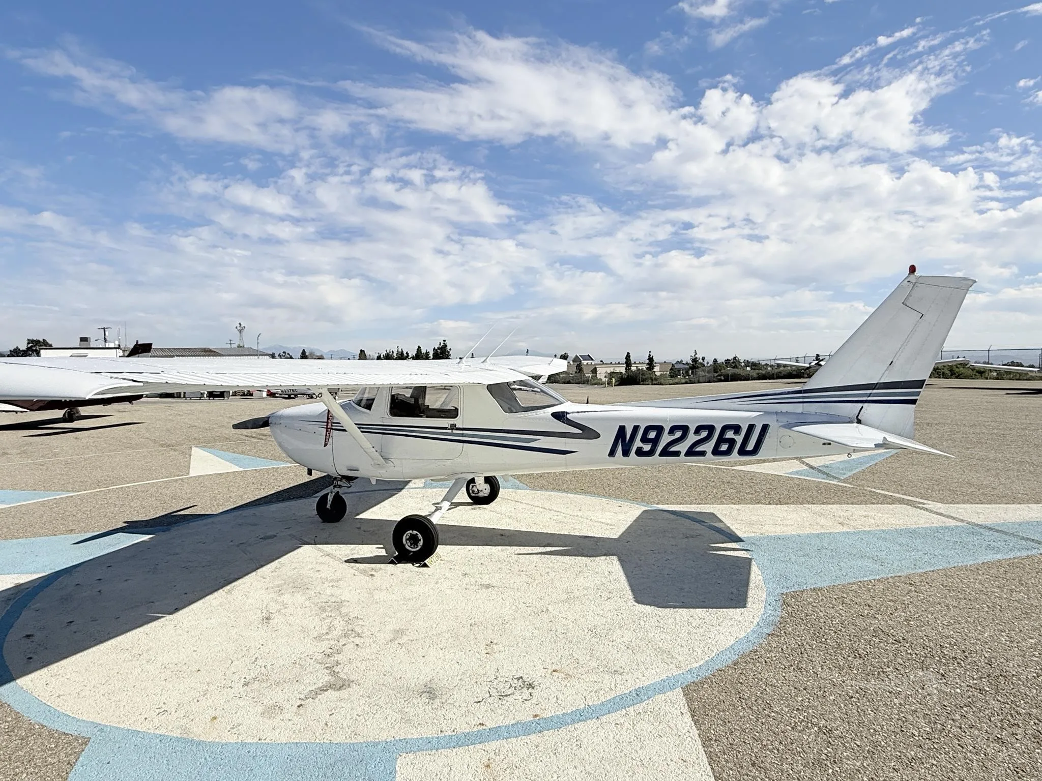 Exterior view of a 1976 CESSNA 150, N9226U.