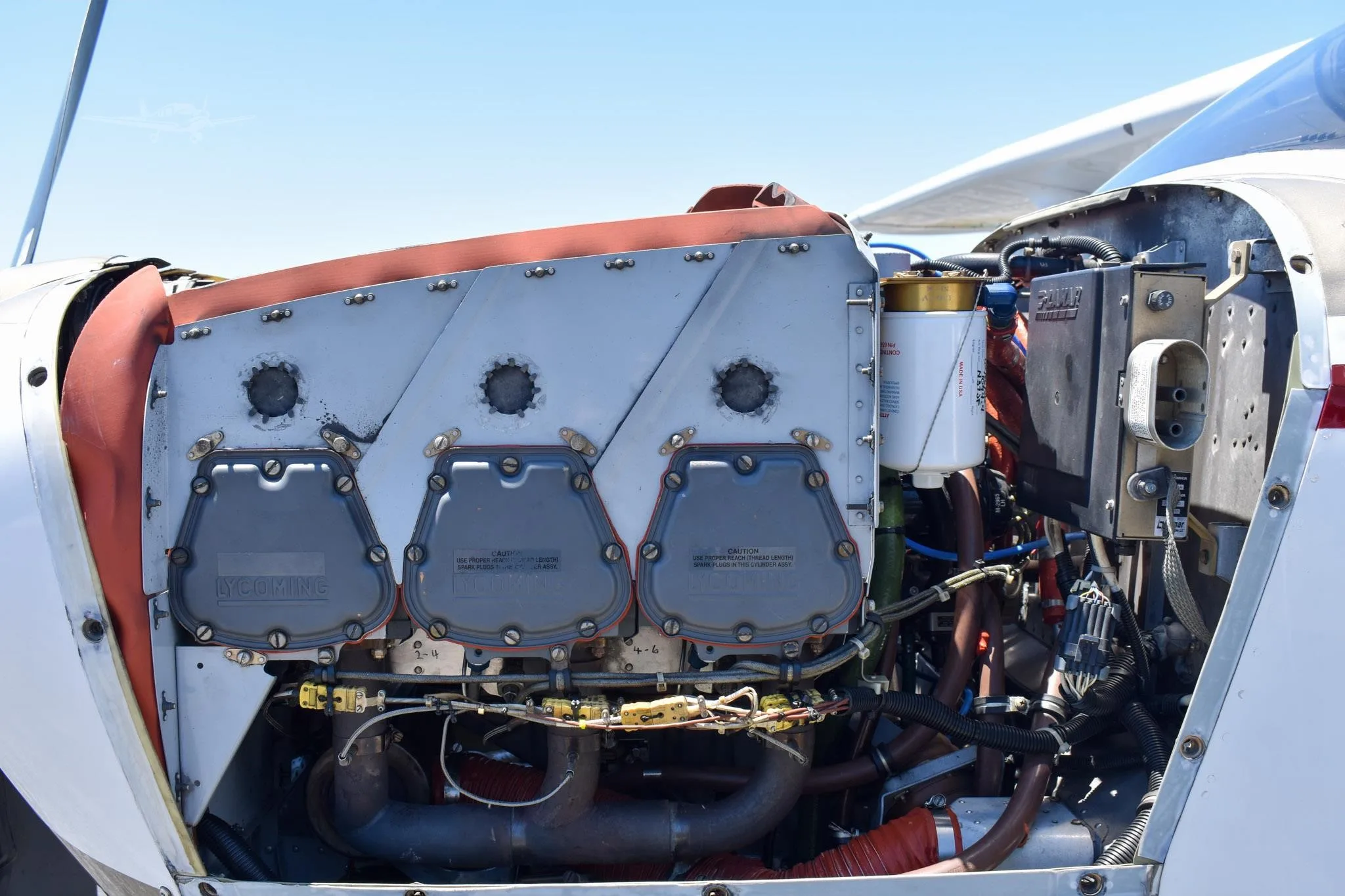 Engine detail of a 2009 CESSNA TURBO 206H STATIONAIR.