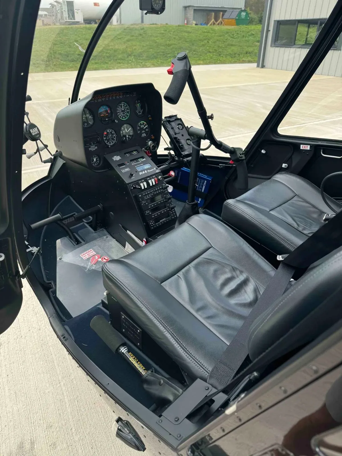 Avionics suite of a 2017 Robinson R44 Raven II.