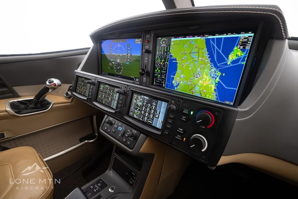Cockpit and instrument panel of a 2019 Cirrus SF50 G2+ Vision Jet.