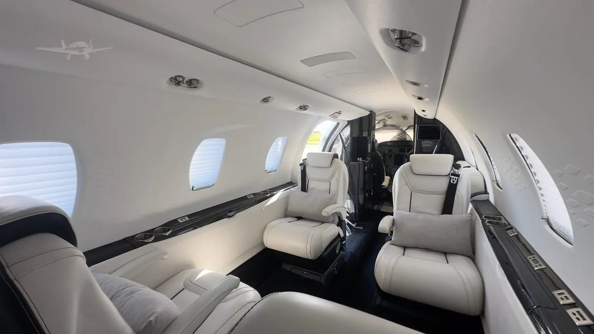 Cabin interior of a 2006 CESSNA CITATION XLS.